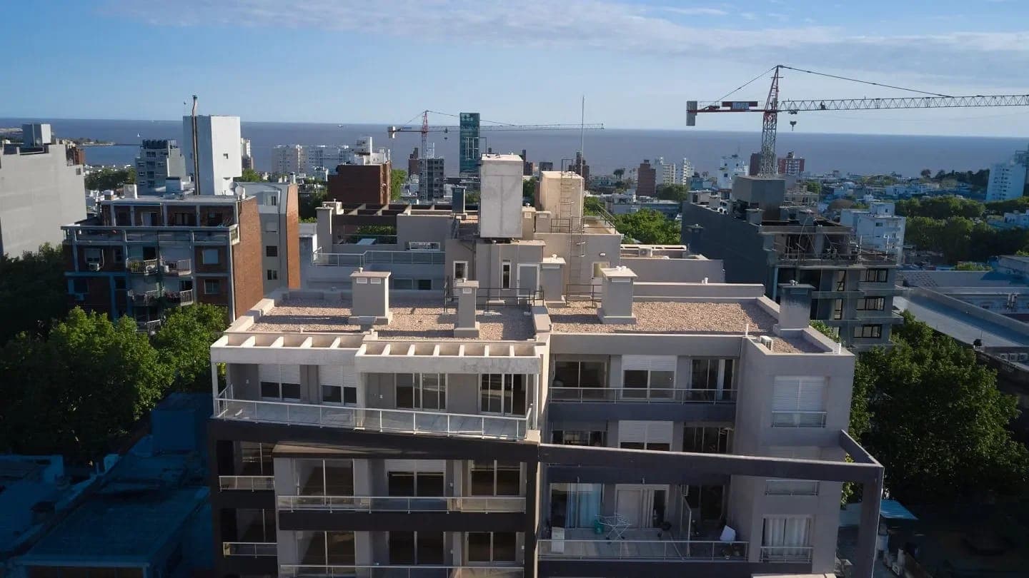 Pent house, de 1 Dormitorio con Vista Norte - Con Renta - Beneficios De Ley Vis - Vista 18