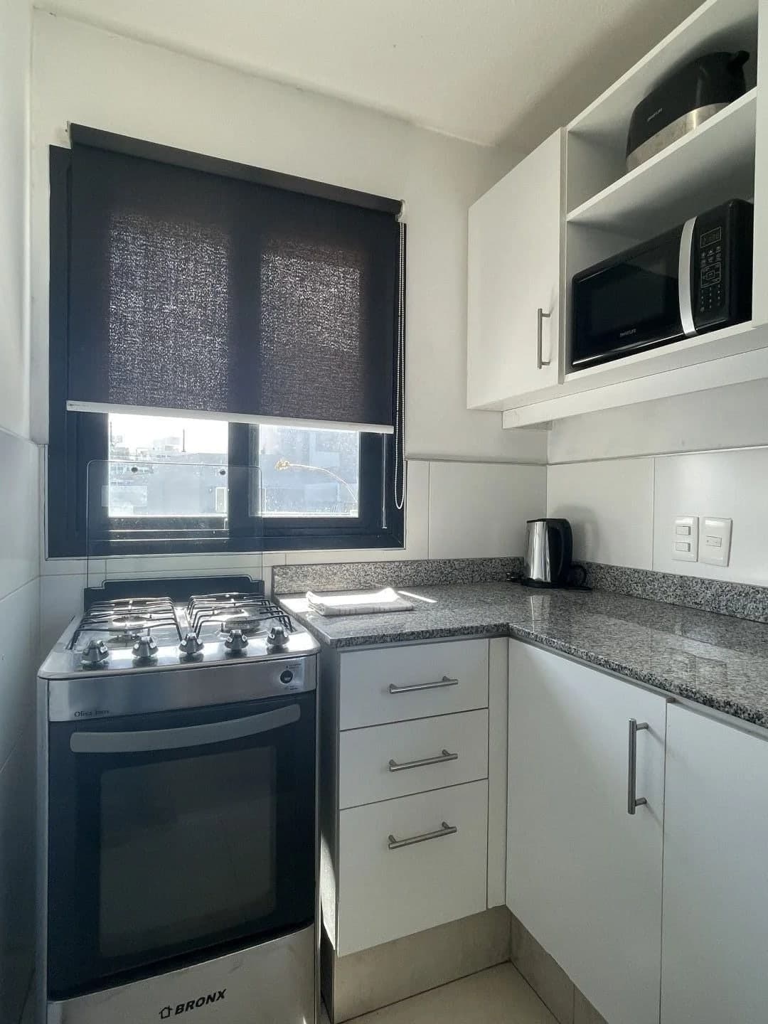 Venta Apartamento De Un Dormitorio Con Renta En Piso 12, Cordón. - Vista 7