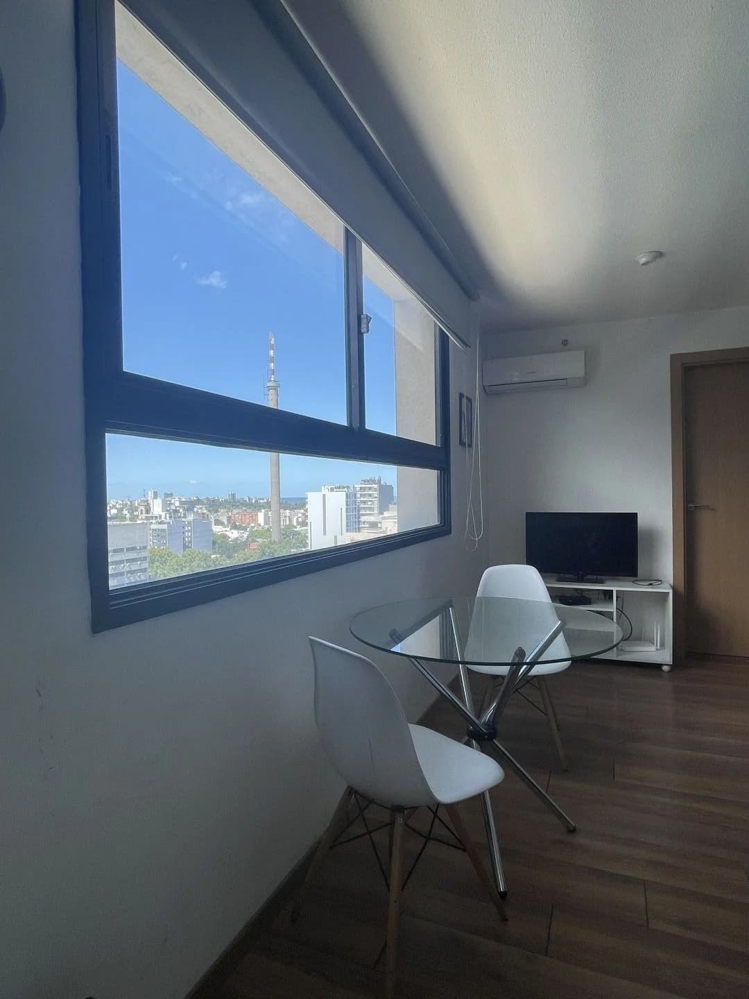 Venta Apartamento De Un Dormitorio Con Renta En Piso 12, Cordón. - Vista 8