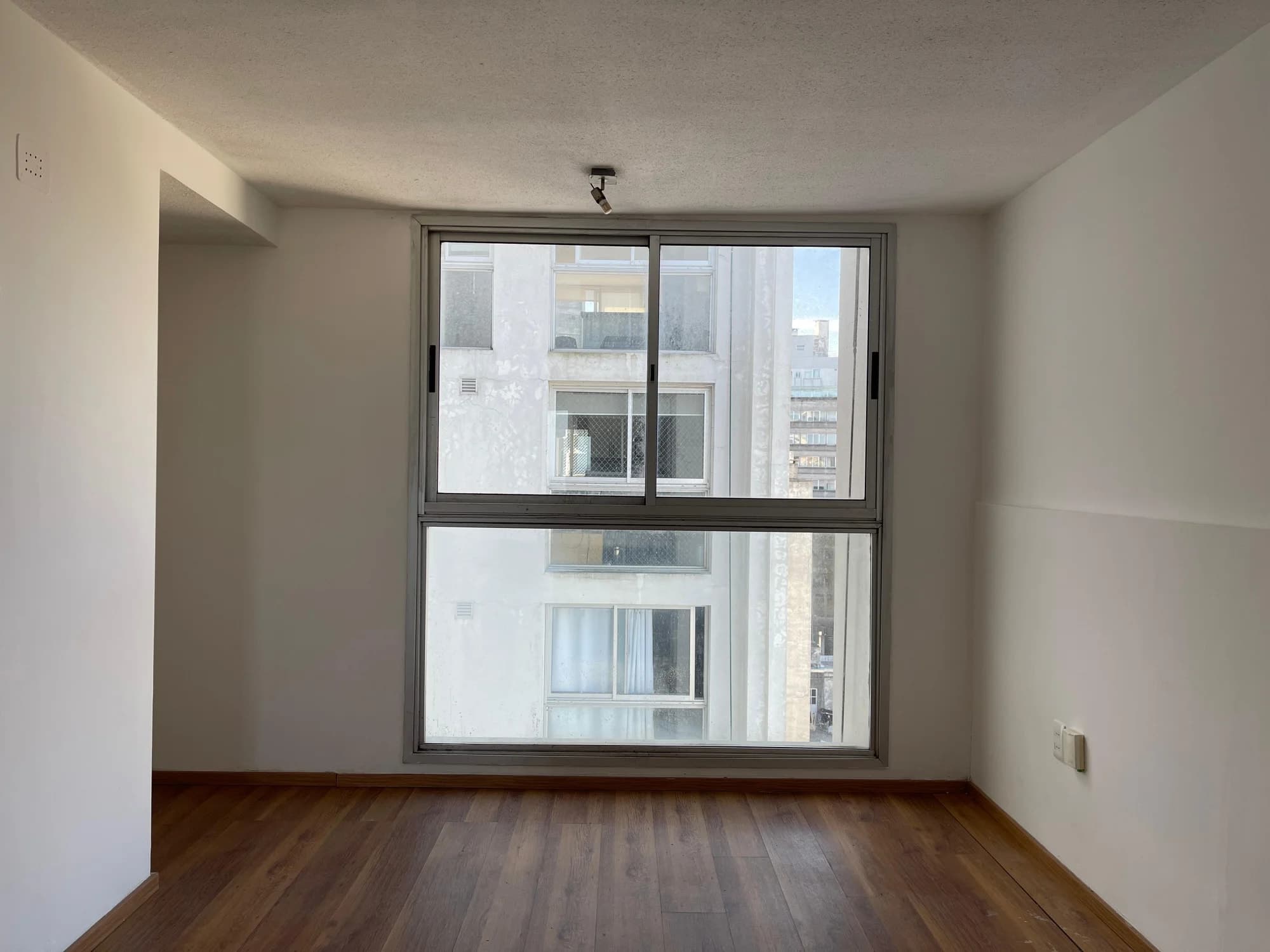 Alquiler apartamento 1 dormitorio Cordón | A pasos de Av. 18 de julio con vista al mar - Vista 3