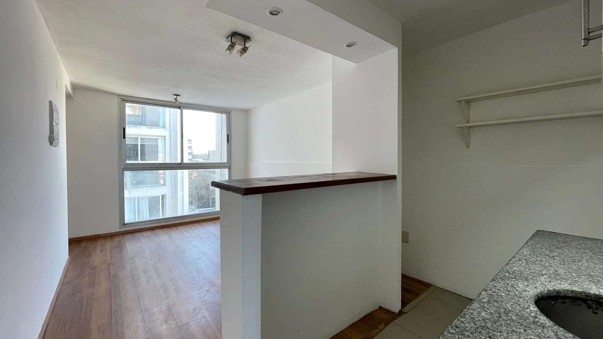Alquiler apartamento 1 dormitorio Cordón | A pasos de Av. 18 de julio con vista al mar - Vista 5