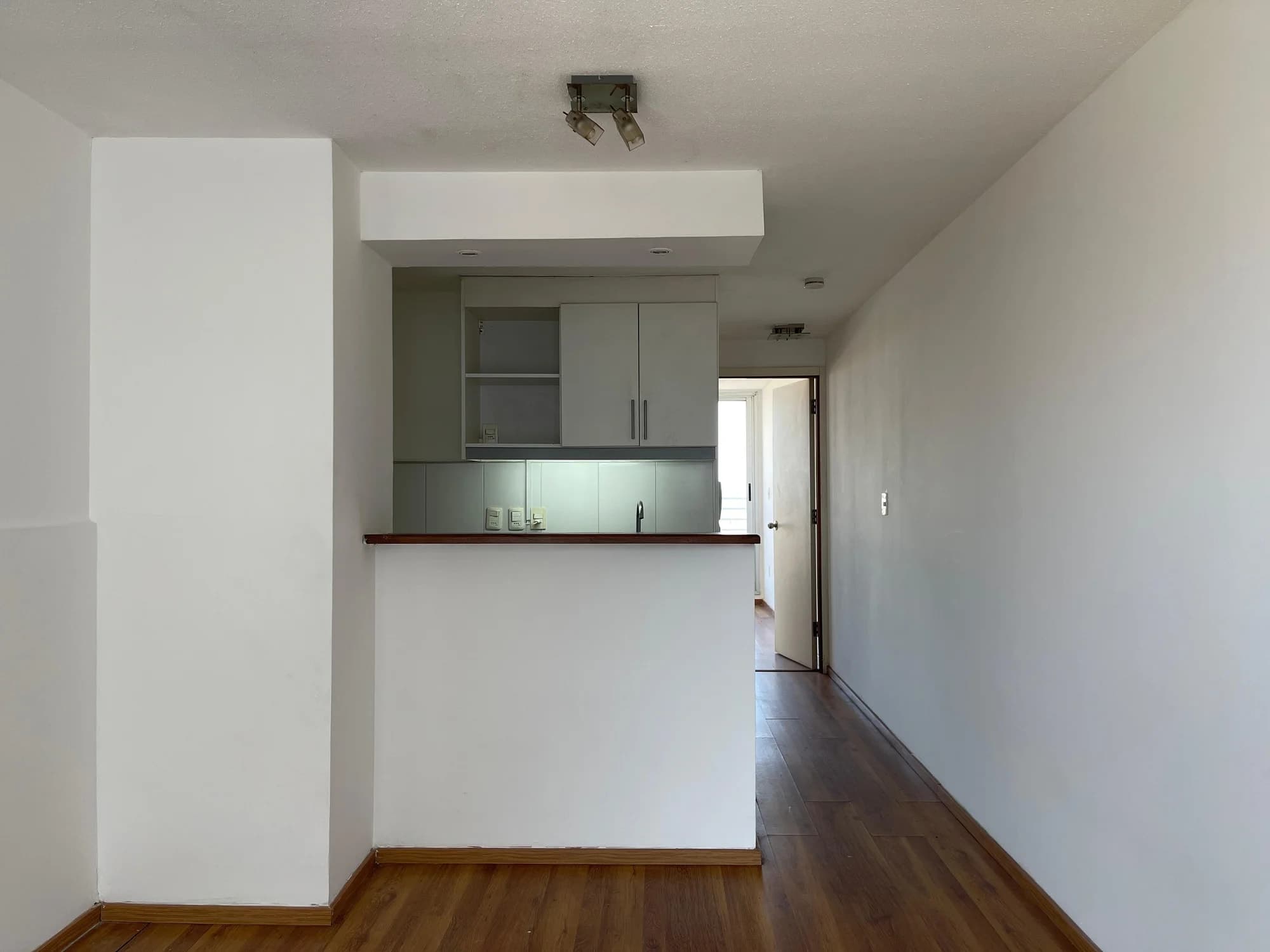 Alquiler apartamento 1 dormitorio Cordón | A pasos de Av. 18 de julio con vista al mar - Vista 8